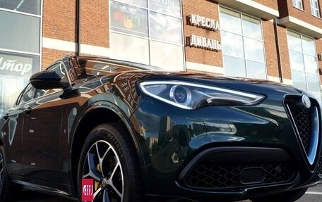 Alfa Romeo Stelvio, 2020 год, 3 350 000 рублей, 2 фотография