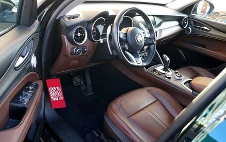 Alfa Romeo Stelvio, 2020 год, 3 350 000 рублей, 18 фотография