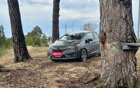 Honda Fit III, 2015 год, 1 100 000 рублей, 16 фотография