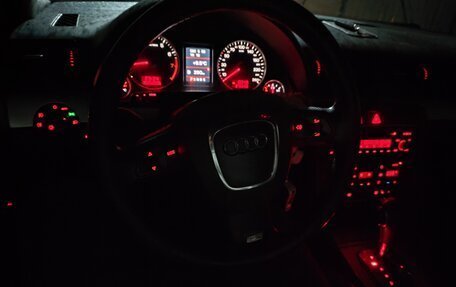 Audi A4, 2006 год, 850 000 рублей, 11 фотография