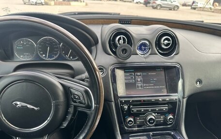Jaguar XJ IV (X351), 2010 год, 1 420 000 рублей, 12 фотография