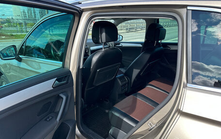Volkswagen Tiguan II, 2018 год, 2 695 000 рублей, 8 фотография