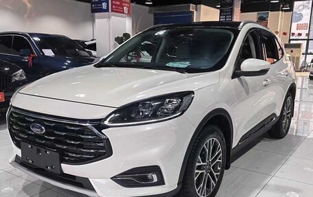 Ford Escape, 2021 год, 2 335 000 рублей, 3 фотография