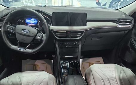 Ford Escape, 2021 год, 2 335 000 рублей, 8 фотография