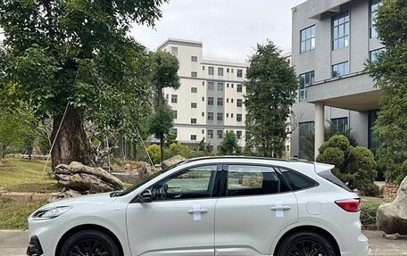 Ford Escape, 2024 год, 2 980 000 рублей, 7 фотография