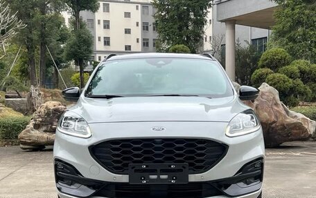 Ford Escape, 2024 год, 2 980 000 рублей, 2 фотография