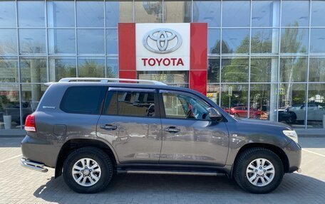 Toyota Land Cruiser 200, 2011 год, 3 550 000 рублей, 4 фотография