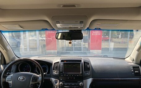 Toyota Land Cruiser 200, 2011 год, 3 550 000 рублей, 9 фотография