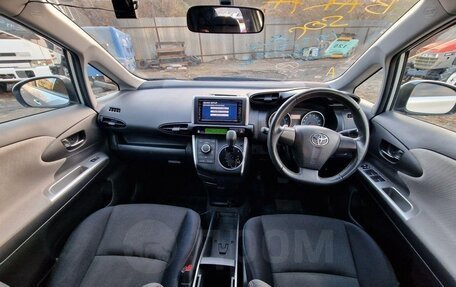 Toyota Wish II, 2009 год, 600 000 рублей, 5 фотография