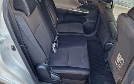 Toyota Wish II, 2009 год, 600 000 рублей, 2 фотография