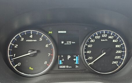 Mitsubishi Outlander III рестайлинг 3, 2020 год, 2 850 000 рублей, 11 фотография
