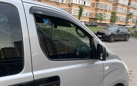 Hyundai Grand Starex Grand Starex I рестайлинг 2, 2011 год, 1 450 000 рублей, 23 фотография
