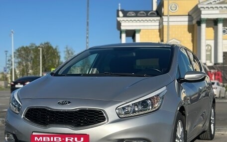 KIA cee'd III, 2014 год, 1 300 000 рублей, 3 фотография