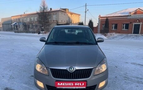 Skoda Fabia II, 2012 год, 450 000 рублей, 5 фотография