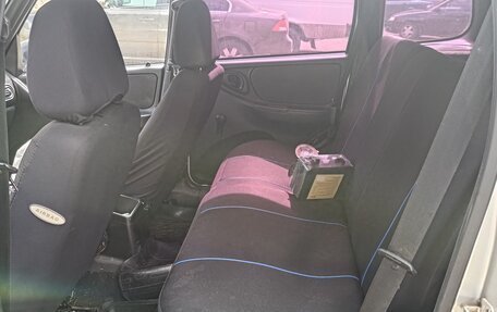 Chevrolet Niva I рестайлинг, 2012 год, 625 000 рублей, 6 фотография