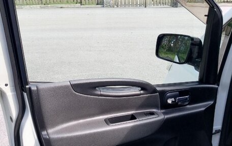 Nissan Serena III, 2007 год, 1 150 000 рублей, 10 фотография