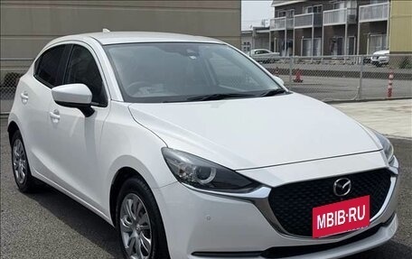 Mazda 2 III, 2021 год, 999 000 рублей, 2 фотография