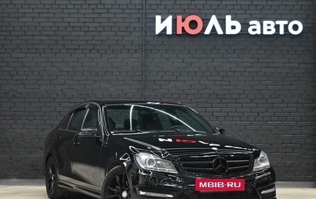 Mercedes-Benz C-Класс, 2011 год, 1 350 000 рублей, 4 фотография