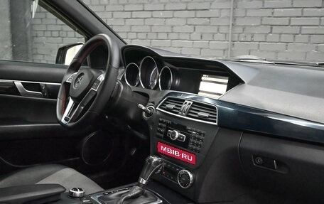 Mercedes-Benz C-Класс, 2011 год, 1 350 000 рублей, 13 фотография