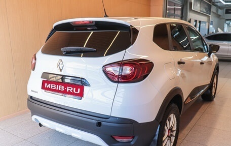 Renault Kaptur I рестайлинг, 2016 год, 1 199 000 рублей, 4 фотография
