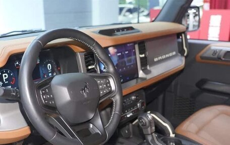 Ford Bronco, 2024 год, 6 340 000 рублей, 8 фотография