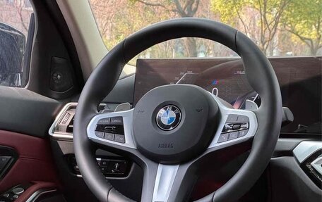 BMW 3 серия, 2024 год, 4 700 000 рублей, 11 фотография