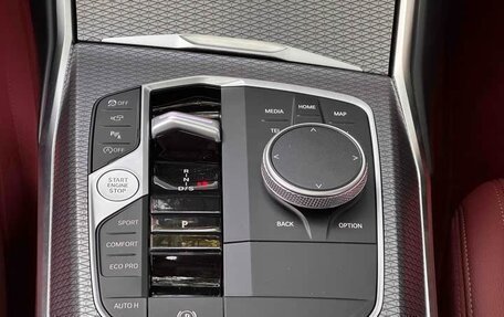 BMW 3 серия, 2024 год, 4 700 000 рублей, 13 фотография