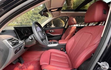BMW 3 серия, 2024 год, 4 700 000 рублей, 14 фотография