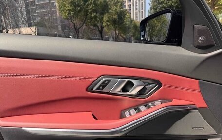 BMW 3 серия, 2024 год, 4 700 000 рублей, 20 фотография