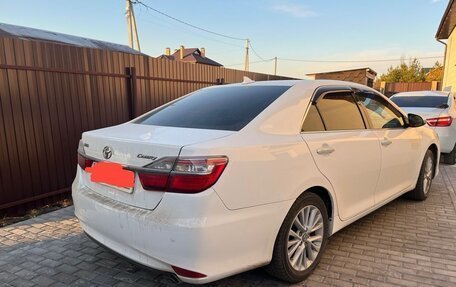Toyota Camry, 2016 год, 2 050 000 рублей, 2 фотография