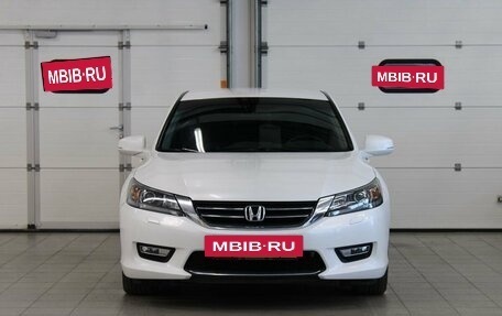 Honda Accord IX рестайлинг, 2013 год, 1 960 000 рублей, 2 фотография