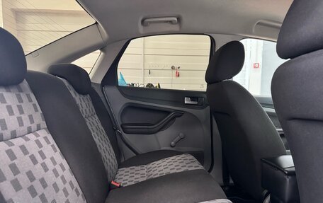 Ford Focus II рестайлинг, 2008 год, 649 000 рублей, 24 фотография