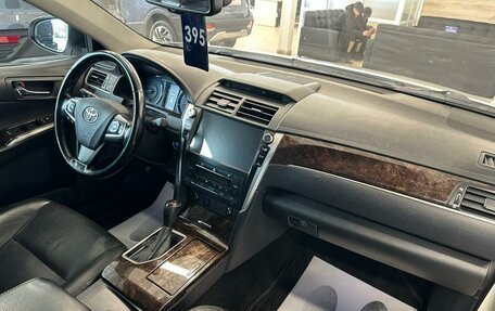 Toyota Camry, 2017 год, 2 599 900 рублей, 13 фотография