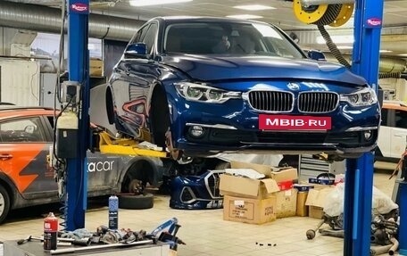 BMW 3 серия, 2018 год, 3 400 000 рублей, 13 фотография