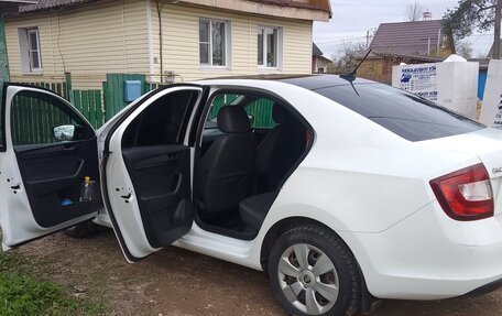 Skoda Rapid I, 2018 год, 1 300 000 рублей, 6 фотография