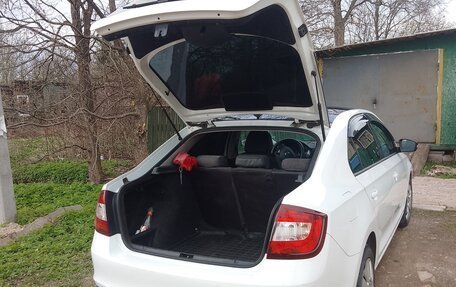 Skoda Rapid I, 2018 год, 1 300 000 рублей, 8 фотография
