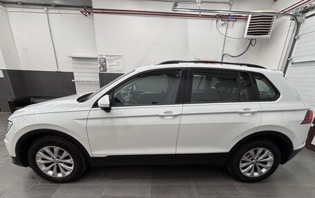 Volkswagen Tiguan II, 2020 год, 2 450 000 рублей, 4 фотография