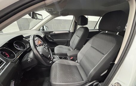 Volkswagen Tiguan II, 2020 год, 2 450 000 рублей, 11 фотография