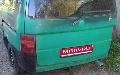 Nissan Serena I, 2000 год, 320 000 рублей, 2 фотография