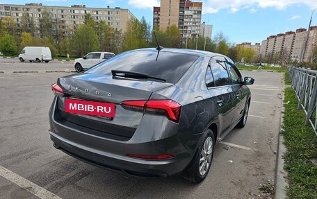 Skoda Rapid II, 2021 год, 2 000 000 рублей, 2 фотография