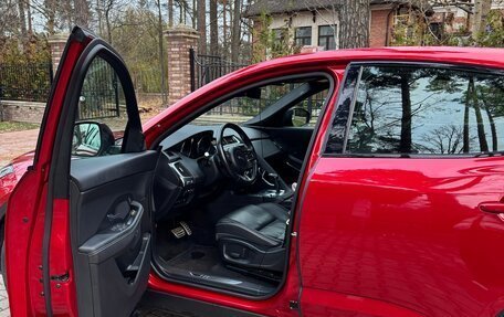 Jaguar E-Pace, 2018 год, 2 400 000 рублей, 7 фотография