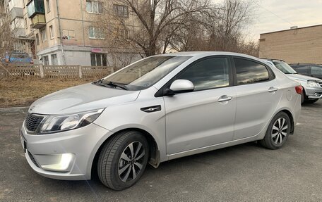 KIA Rio III рестайлинг, 2014 год, 775 000 рублей, 2 фотография
