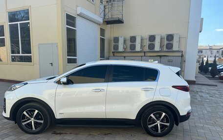 KIA Sportage IV рестайлинг, 2018 год, 2 350 000 рублей, 7 фотография