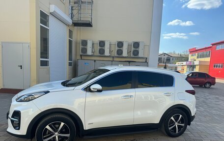KIA Sportage IV рестайлинг, 2018 год, 2 350 000 рублей, 6 фотография