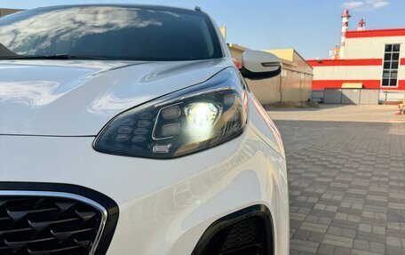 KIA Sportage IV рестайлинг, 2018 год, 2 350 000 рублей, 21 фотография