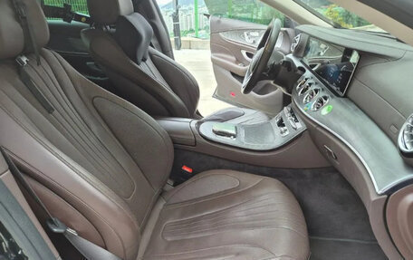 Mercedes-Benz CLS, 2021 год, 5 600 000 рублей, 12 фотография