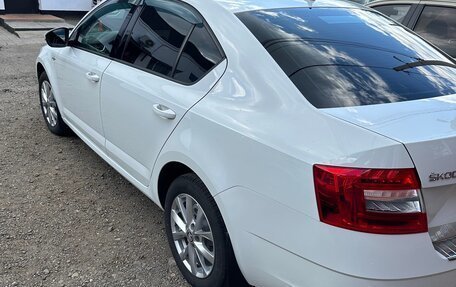 Skoda Octavia, 2019 год, 1 750 000 рублей, 12 фотография