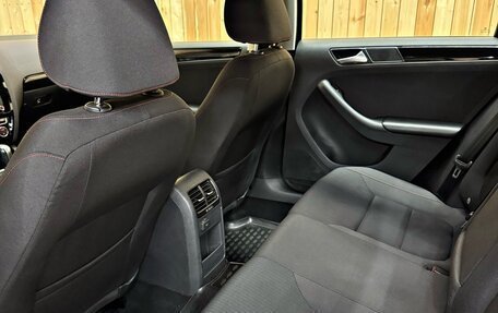 Volkswagen Jetta VI, 2018 год, 1 750 000 рублей, 9 фотография