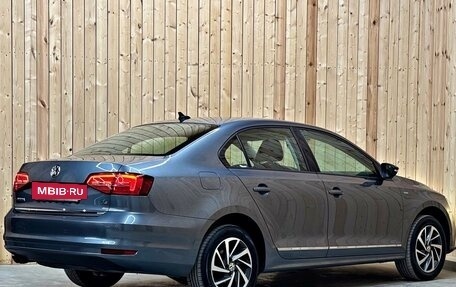 Volkswagen Jetta VI, 2018 год, 1 750 000 рублей, 4 фотография