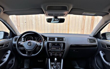 Volkswagen Jetta VI, 2018 год, 1 750 000 рублей, 12 фотография